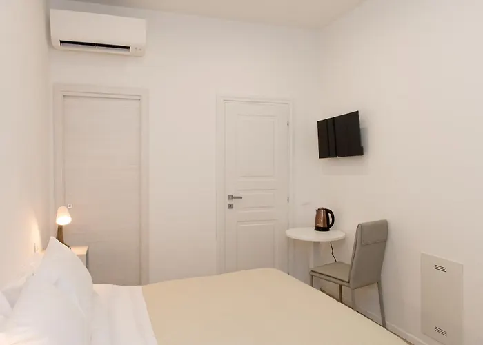 Posterla22 Ensuite Rooms